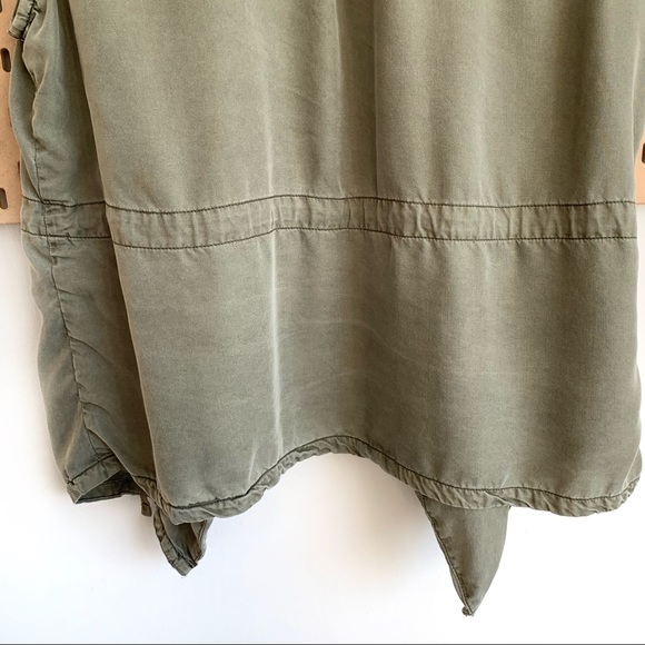 🎉Host Pick🎉 MAX JEANS Olive Green Utility Vest Draped Size Large - Picture 9 of 13